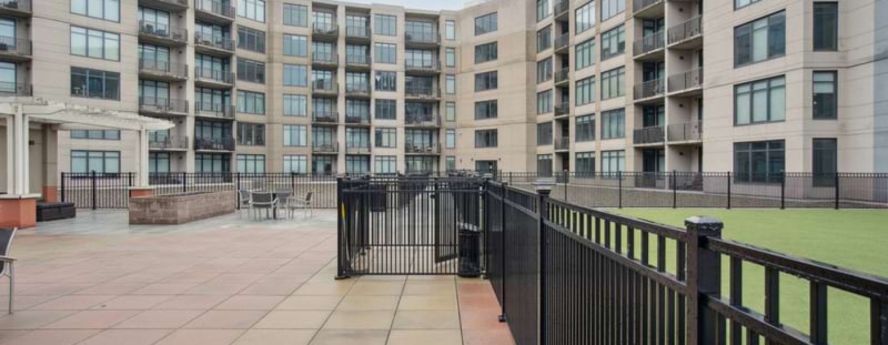 Dog park at The Flats at East Bank Apartments 